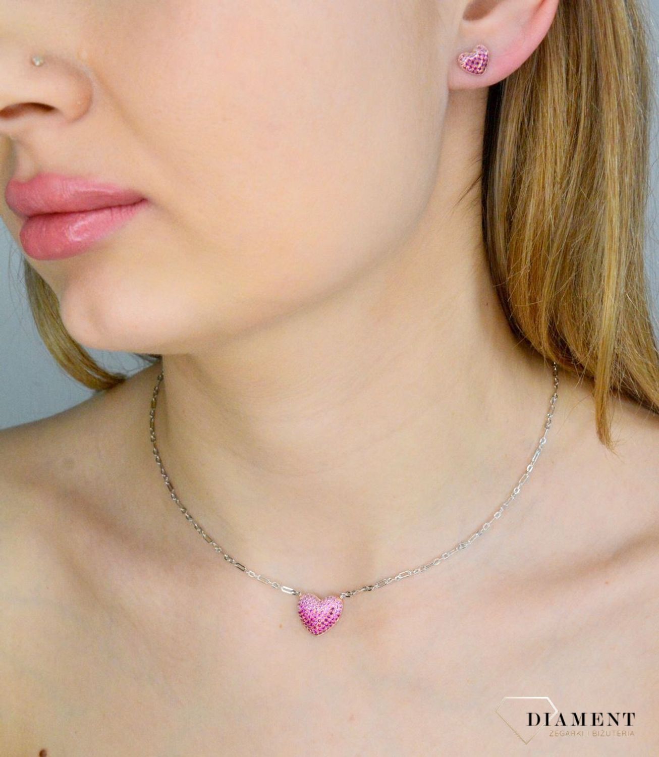 Naszyjnik damski srebrny 925 z różowym sercem Nomination 241103 004.jpg